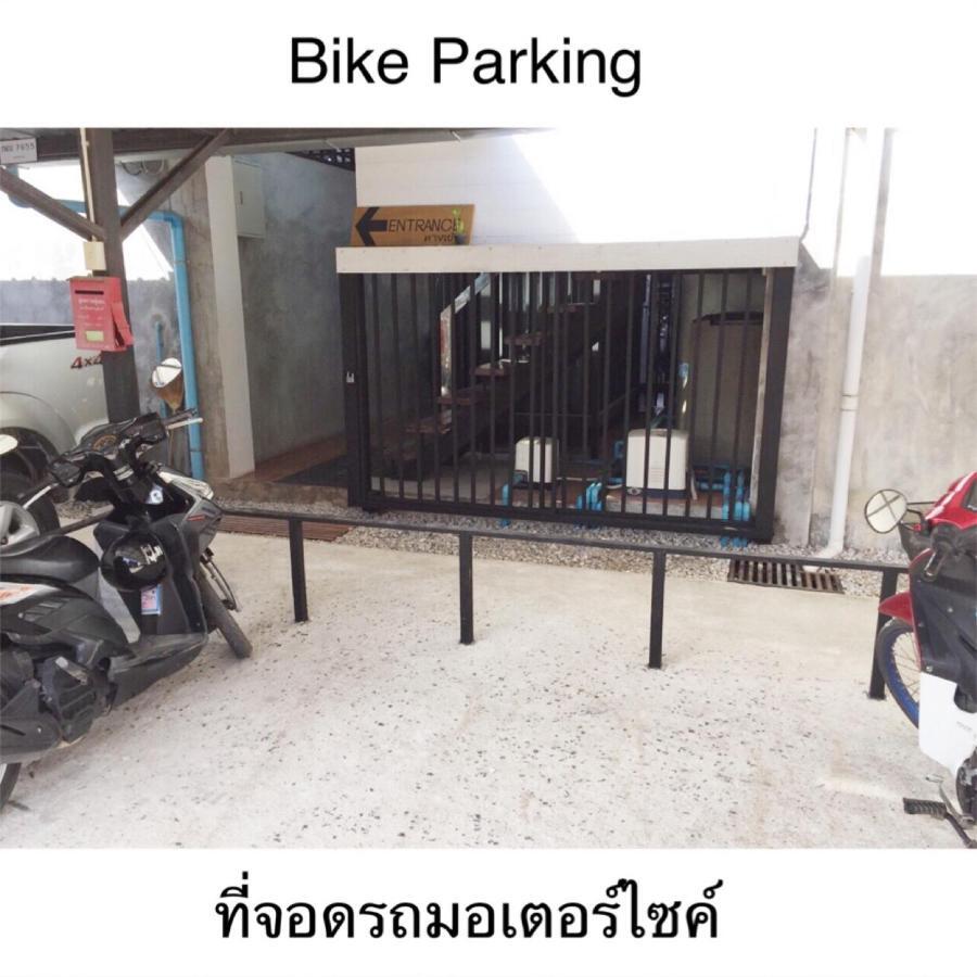 The Room Apartment Surat Thani Esterno foto
